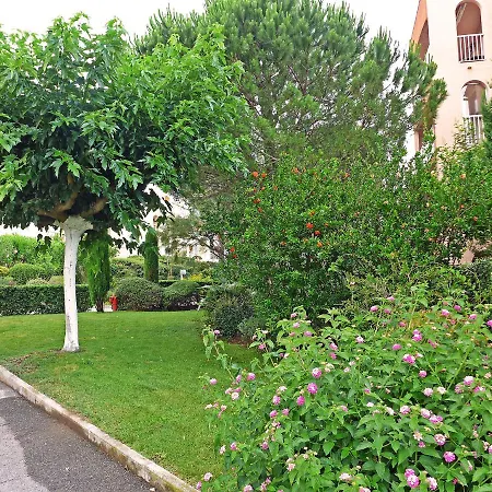 Le Lagon Bleu-10 Apartman *