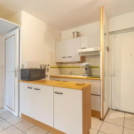 Le Lagon Bleu-10 Apartment *